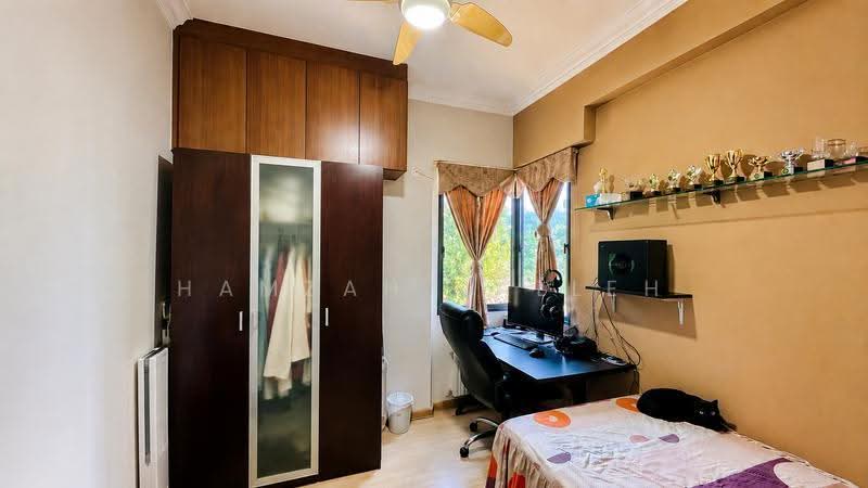 Simsville, 6 Geylang East Avenue 2, Eunos / Geylang / Paya Lebar, 4 Bedrooms, 1,528 sqft, Condominium For Sale, by Hamzah Salleh, 500249645 - Bedroom - PropertyGuru.com.sg