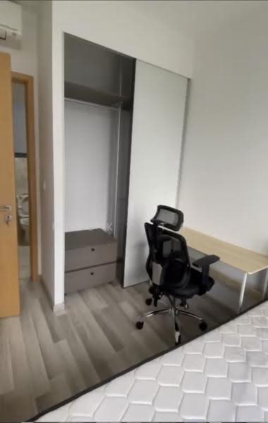 La Fiesta, 60 Sengkang Square, Hougang / Punggol / Sengkang, 1 Bedroom, 452 sqft, Condominium For Sale, by Ricky Tan, 500249649 - Bedroom - PropertyGuru.com.sg