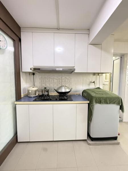119 Bukit Merah View, 119 Bukit Merah View, Alexandra / Commonwealth, 3 Bedrooms, 700 sqft, HDB Flat For Sale, by Kent Wong, 500249655 - Kitchen - PropertyGuru.com.sg