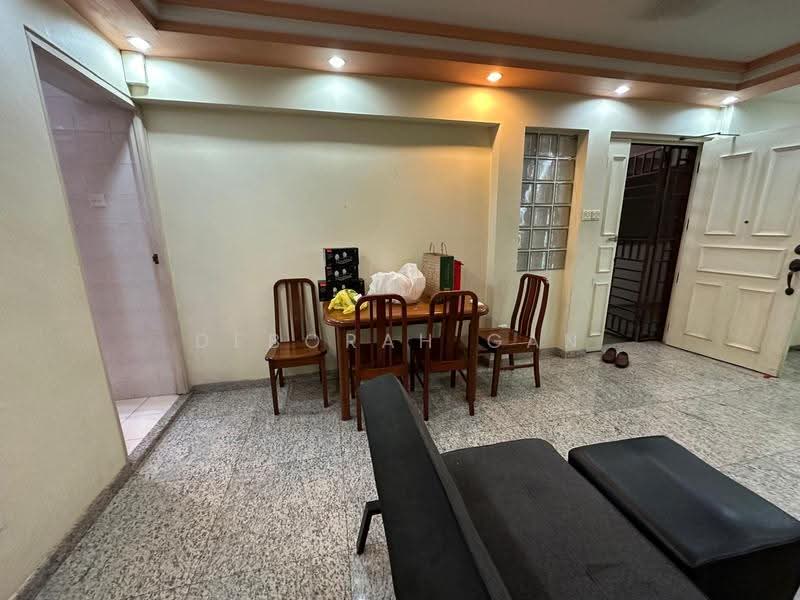 110B Punggol Field, 110B Punggol Field, Hougang / Punggol / Sengkang, 3 Bedrooms, 968 sqft, HDB Flat For Rent, by Deborah Gan, 500249656 - Dining Room - PropertyGuru.com.sg