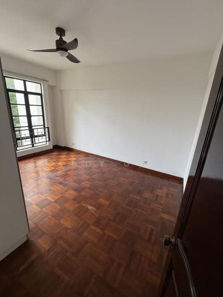 Pinewood Gardens, 21 Balmoral Park, Tanglin / Holland / Bukit Timah, 3 Bedrooms, 1,649 sqft, Condominium For Sale, by Andy Goh, 500249659 - Interior - PropertyGuru.com.sg