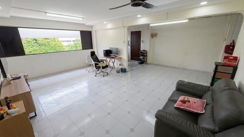 319 Bukit Batok Street 33, 319 Bukit Batok Street 33, Dairy Farm / Bukit Panjang / Choa Chu Kang, 3 Bedrooms, 1,313 sqft, HDB Flat For Sale, by Alyssa Koh L X, 500249667 - Living Room - PropertyGuru.com.sg