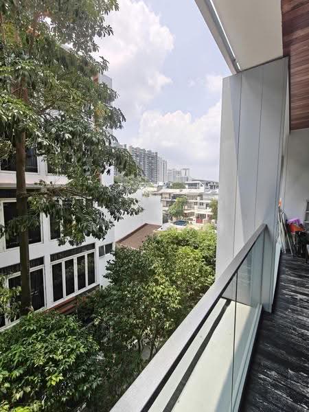 Seletar Park Residence, 17 Seletar Road, Seletar / Yio Chu Kang, 1 Bedroom, 527 sqft, Condominium For Sale, by Roy Goh, 500249670 - Balcony - PropertyGuru.com.sg