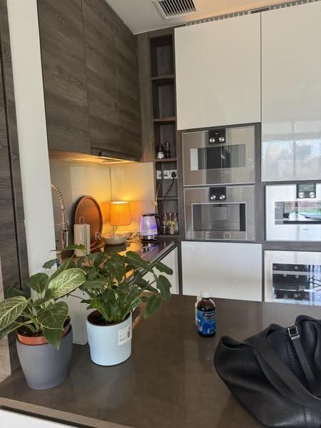 The Scotts Tower, 38 Scotts Road, Orchard / River Valley, Studio, 624 sqft, Condominium For Sale, by Irene Teo, 500249704 - Kitchen - PropertyGuru.com.sg
