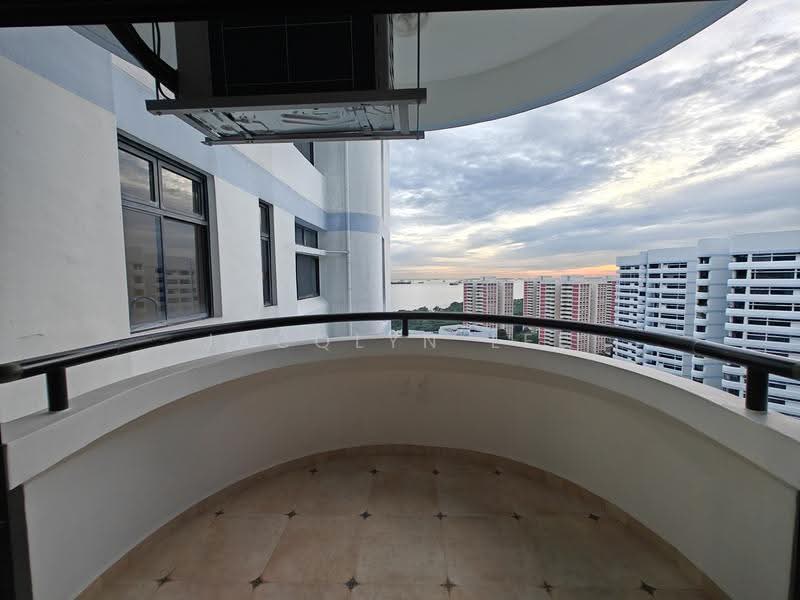Mandarin Gardens, 3 Siglap Road, East Coast / Marine Parade, 3 Bedrooms, 1,572 sqft, Condominium For Rent, by Jacqlyn Lee, 500249710 - Balcony - PropertyGuru.com.sg