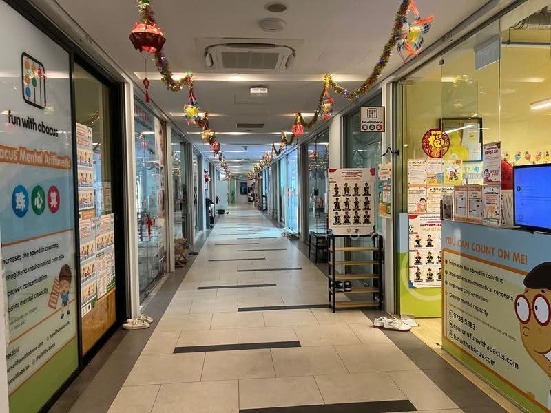 The MidTown, 1189 Upper Serangoon Road, Hougang / Punggol / Sengkang, 904 sqft, Food & Beverage For Sale, by Watson Poh, 500249712 - Corridor - CommercialGuru.com.sg