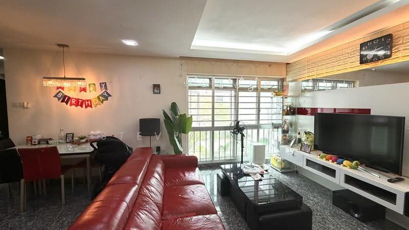 110C Punggol Field, 110C Punggol Field, Hougang / Punggol / Sengkang, 3 Bedrooms, 968 sqft, HDB Flat For Sale, by Steven Choo, 500249724 - Living Room - PropertyGuru.com.sg