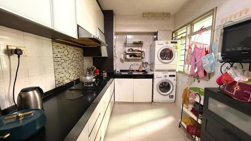 110C Punggol Field, 110C Punggol Field, Hougang / Punggol / Sengkang, 3 Bedrooms, 968 sqft, HDB Flat For Sale, by Steven Choo, 500249724 - Kitchen - PropertyGuru.com.sg
