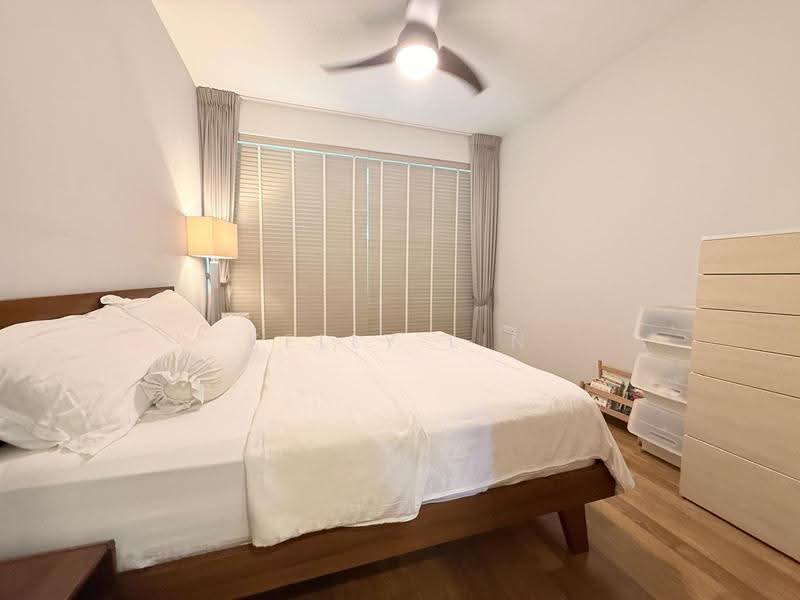 Wilkie Studio, 86 Wilkie Road, Orchard / River Valley, 3 Bedrooms, 1,367 sqft, Condominium For Sale, by Kelly Lin, 500249744 - Bedroom - PropertyGuru.com.sg