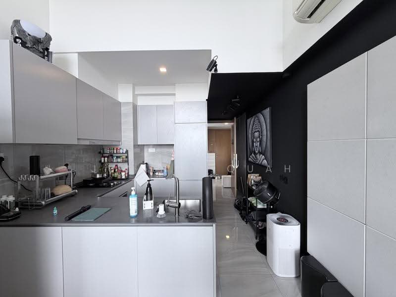 High Park Residences, 27 Fernvale Road, Seletar / Yio Chu Kang, 2 Bedrooms, 947 sqft, Condominium For Sale, by Jun Hui Quah, 500249749 - Kitchen - PropertyGuru.com.sg