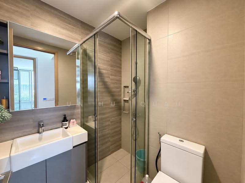 High Park Residences, 27 Fernvale Road, Seletar / Yio Chu Kang, 2 Bedrooms, 947 sqft, Condominium For Sale, by Jun Hui Quah, 500249749 - Bathroom - PropertyGuru.com.sg