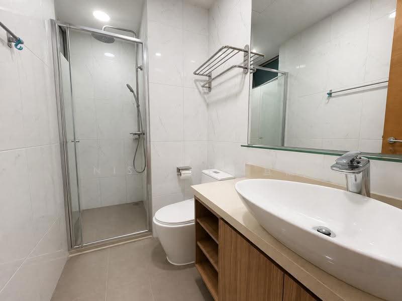 Amaryllis Ville, 20 Newton Road, Newton / Novena, 2 Bedrooms, 958 sqft, Condominium For Sale, by Nisi Lee 李宜禧, 500249751 - Bathroom - PropertyGuru.com.sg