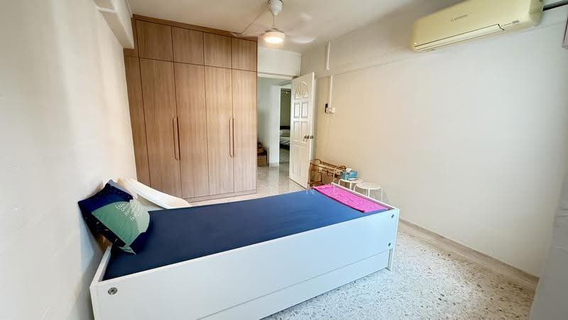 316 Clementi Avenue 4, 316 Clementi Avenue 4, Buona Vista / West Coast / Clementi New Town, Room Rental, 150 sqft, HDB Flat For Rent, by Elaine Kuehn-Tan, 500249757 - Bedroom - PropertyGuru.com.sg