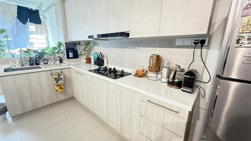 316 Clementi Avenue 4, 316 Clementi Avenue 4, Buona Vista / West Coast / Clementi New Town, Room Rental, 150 sqft, HDB Flat For Rent, by Elaine Kuehn-Tan, 500249757 - Kitchen - PropertyGuru.com.sg
