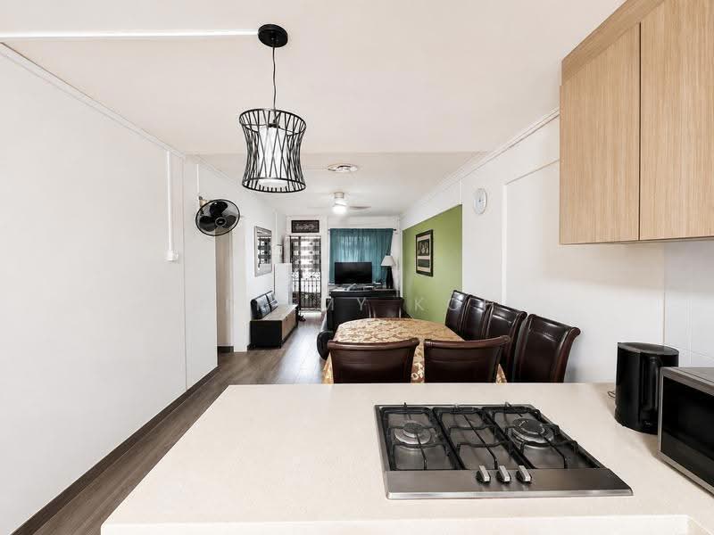 116 Hougang Avenue 1, 116 Hougang Avenue 1, Hougang / Punggol / Sengkang, 2 Bedrooms, 721 sqft, HDB Flat For Sale, by Jeremy Koh, 500249769 - Kitchen - PropertyGuru.com.sg