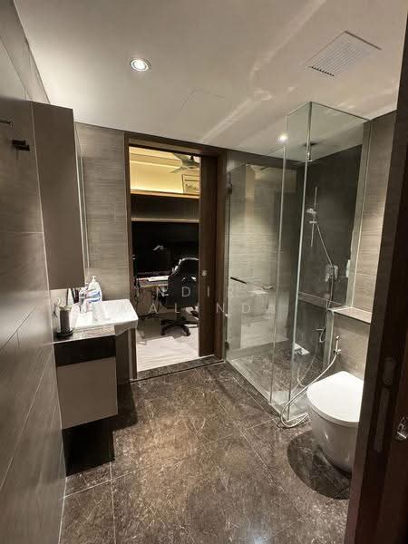Parc Esta, 902 Sims Avenue, Eunos / Geylang / Paya Lebar, 1 Bedroom, 624 sqft, Condominium For Rent, by Indira Malinda, 500249776 - Bathroom - PropertyGuru.com.sg
