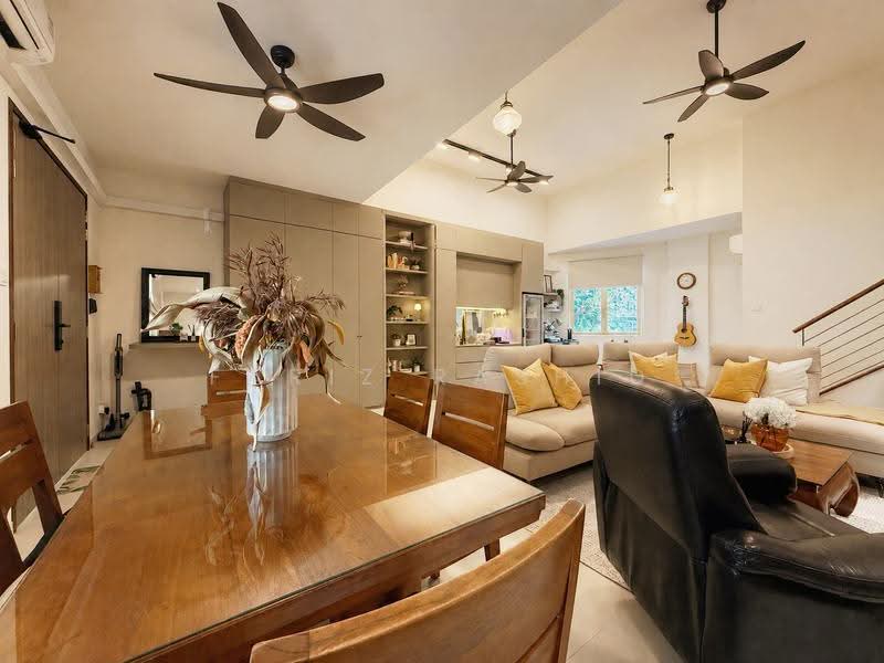 Henley Gardens, 34 Jalan Arif, Hougang / Punggol / Sengkang, 6 Bedrooms, 3,892 sqft, Terraced House For Sale, by Fariz Rashid, 500249777 - Living Room - PropertyGuru.com.sg