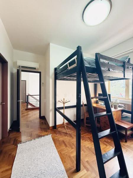 Henley Gardens, 34 Jalan Arif, Hougang / Punggol / Sengkang, 6 Bedrooms, 3,892 sqft, Terraced House For Sale, by Fariz Rashid, 500249777 - Bedroom - PropertyGuru.com.sg