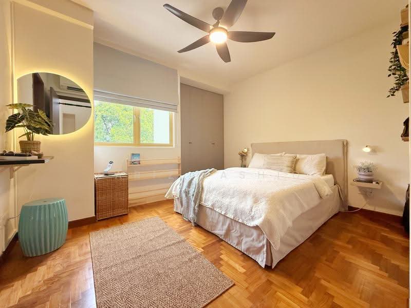 Henley Gardens, 34 Jalan Arif, Hougang / Punggol / Sengkang, 6 Bedrooms, 3,892 sqft, Terraced House For Sale, by Fariz Rashid, 500249777 - Bedroom - PropertyGuru.com.sg