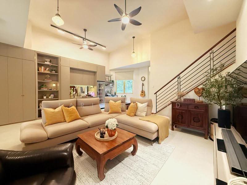 Henley Gardens, 34 Jalan Arif, Hougang / Punggol / Sengkang, 6 Bedrooms, 3,892 sqft, Terraced House For Sale, by Fariz Rashid, 500249777 - Living Room - PropertyGuru.com.sg