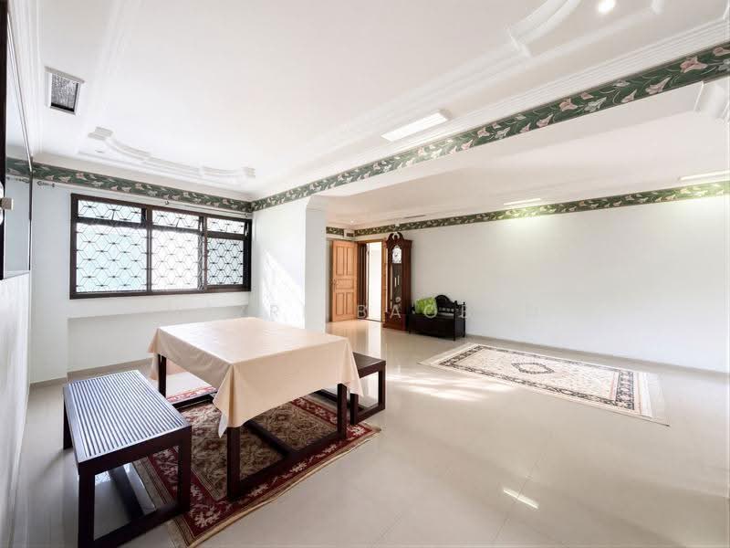 355 Kang Ching Road, 355 Kang Ching Road, Boon Lay / Jurong / Tuas, 3 Bedrooms, 1,291 sqft, HDB Flat For Sale, by Nazri Baobed, 500249787 - Living Room - PropertyGuru.com.sg