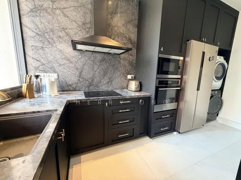 Buckley Classique, 11 Buckley Road, Newton / Novena, 2 Bedrooms, 1,098 sqft, Condominium For Sale, by Sherry Ong, 500249793 - Kitchen - PropertyGuru.com.sg