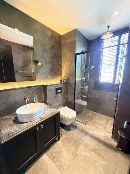 Buckley Classique, 11 Buckley Road, Newton / Novena, 2 Bedrooms, 1,098 sqft, Condominium For Sale, by Sherry Ong, 500249793 - Bathroom - PropertyGuru.com.sg