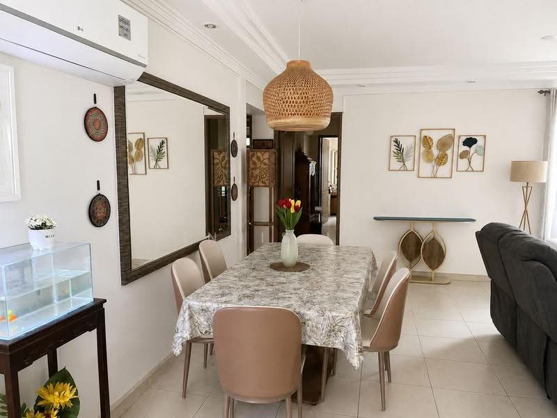 190B Rivervale Drive, 190B Rivervale Drive, Hougang / Punggol / Sengkang, 3 Bedrooms, 1,238 sqft, HDB Flat For Sale, by Dennis Lim, 500249795 - Dining Room - PropertyGuru.com.sg