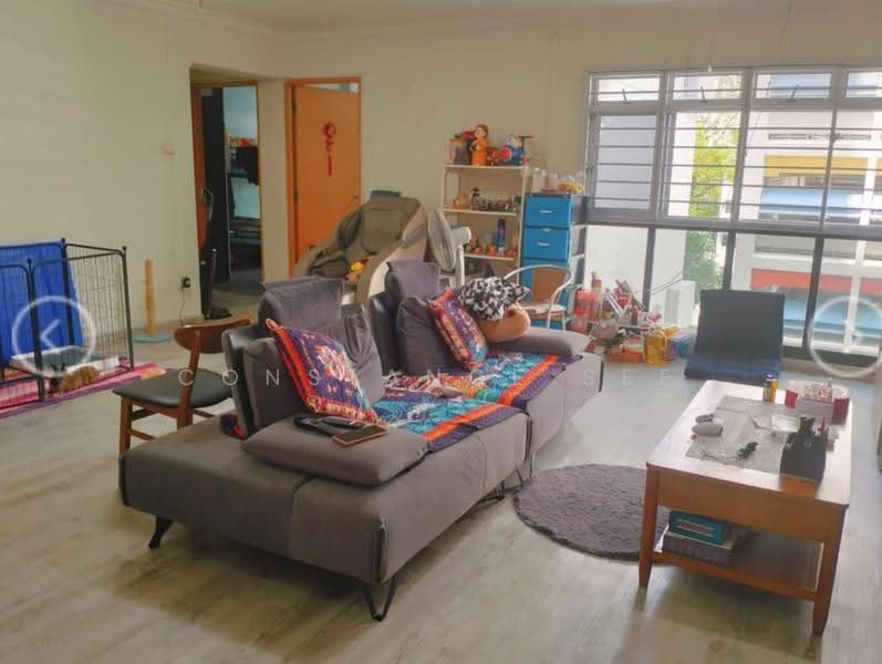 667A Jurong West Street 65, 667A Jurong West Street 65, Boon Lay / Jurong / Tuas, 3 Bedrooms, 1,184 sqft, HDB Flat For Sale, by Constance See, 500249798 - Living Room - PropertyGuru.com.sg