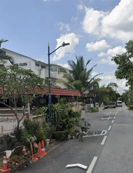 Serangoon Garden Estate, Cooling Close, Hougang / Punggol / Sengkang, 4 Bedrooms, 2,500 sqft, Terraced House For Sale, by Keen Lieu, 500249800 - Exterior - PropertyGuru.com.sg