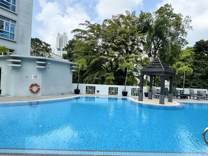 Leedon 2, 2 Leedon Road, Tanglin / Holland / Bukit Timah, 4 Bedrooms, 1,206 sqft, Apartment For Rent, by Natalia Triani, 500249807 - Exterior - PropertyGuru.com.sg