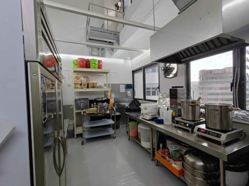Mactaggart Foodlink, 20 Mactaggart Road, Macpherson / Potong Pasir, 2,508 sqft, Light Industrial (B1) For Sale, by Jensen Lee, 500249808 - Kitchen - CommercialGuru.com.sg