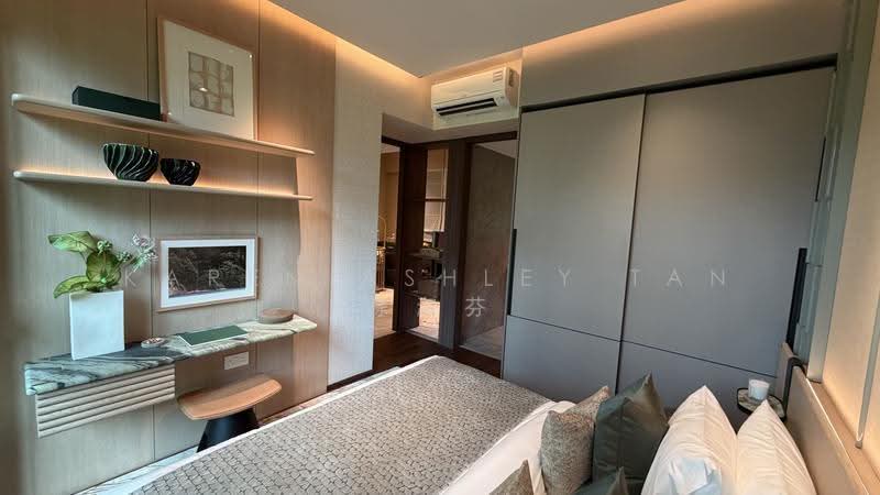 Dunearn House, 760 Dunearn Road, Newton / Novena, 3 Bedrooms, 1,001 sqft, Condominium For Sale, by Karen Ashley Tan 陈淑芬, 500249809 - Master Bedroom - PropertyGuru.com.sg