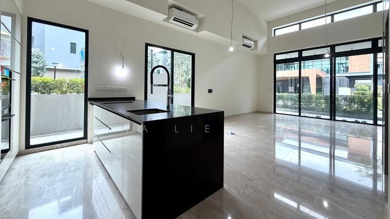 TOP Obtained! Brand New Freehold Semi Detached at D28!, Seletar / Yio Chu Kang, 5 Bedrooms, 4,058 sqft, Semi-Detached House For Sale, by Aina Lie 李艾娜, 500249814 - Living Room - PropertyGuru.com.sg