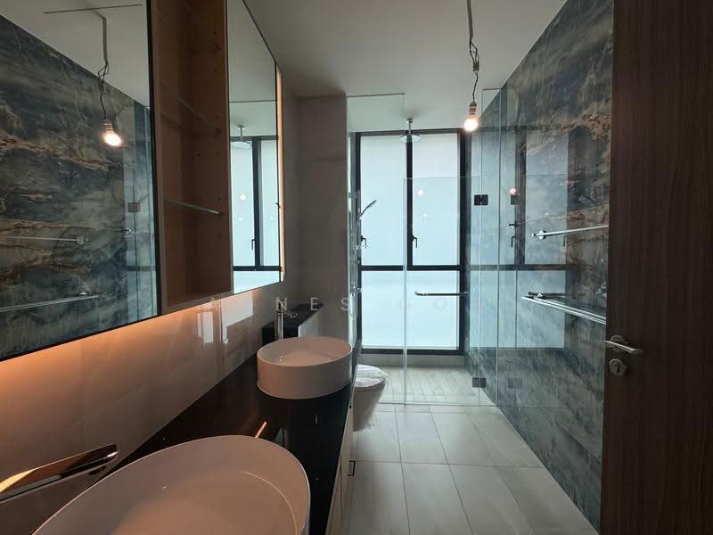 Belgravia Ace, Belgravia Drive, Seletar / Yio Chu Kang, 5 Bedrooms, 4,300 sqft, Semi-Detached House For Sale, by Agnes Goh, 500249837 - Bathroom - PropertyGuru.com.sg