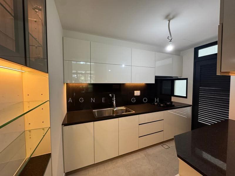 Belgravia Ace, Belgravia Drive, Seletar / Yio Chu Kang, 5 Bedrooms, 4,300 sqft, Semi-Detached House For Sale, by Agnes Goh, 500249837 - Kitchen - PropertyGuru.com.sg