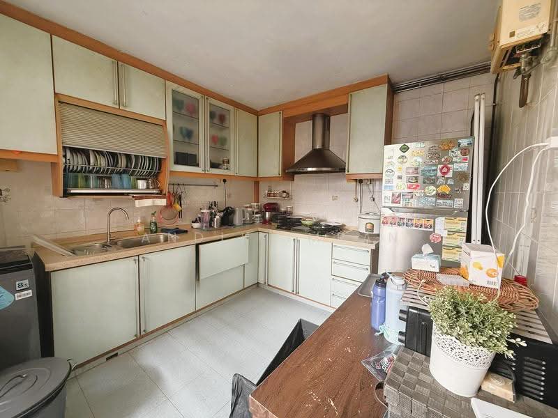 471 Segar Road, 471 Segar Road, Dairy Farm / Bukit Panjang / Choa Chu Kang, 3 Bedrooms, 1,184 sqft, HDB Flat For Sale, by Andik Imran, 500249856 - Kitchen - PropertyGuru.com.sg
