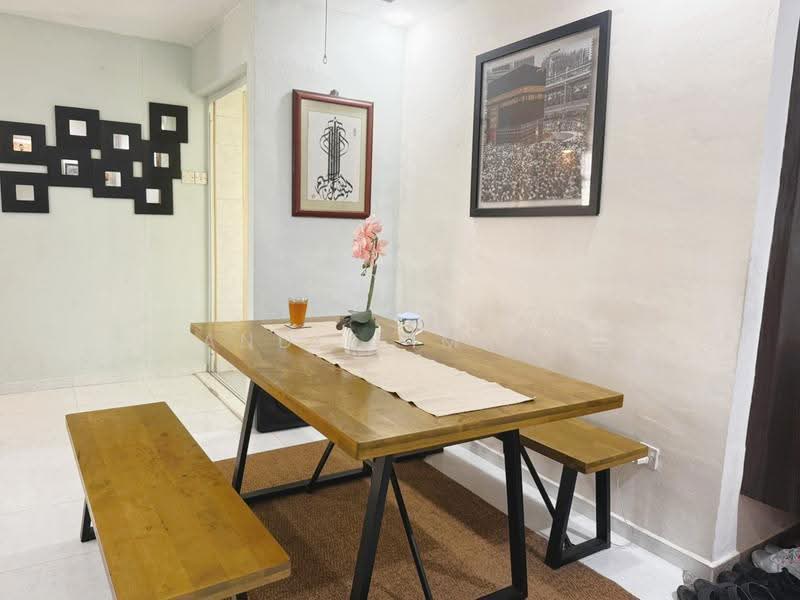 471 Segar Road, 471 Segar Road, Dairy Farm / Bukit Panjang / Choa Chu Kang, 3 Bedrooms, 1,184 sqft, HDB Flat For Sale, by Andik Imran, 500249856 - Dining Room - PropertyGuru.com.sg