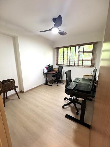 228B Ang Mo Kio Street 23, 228B Ang Mo Kio Street 23, Ang Mo Kio / Bishan / Thomson, 3 Bedrooms, 1,001 sqft, HDB Flat For Sale, by Edwin Ferroa, 500249869 - Room 3 - PropertyGuru.com.sg