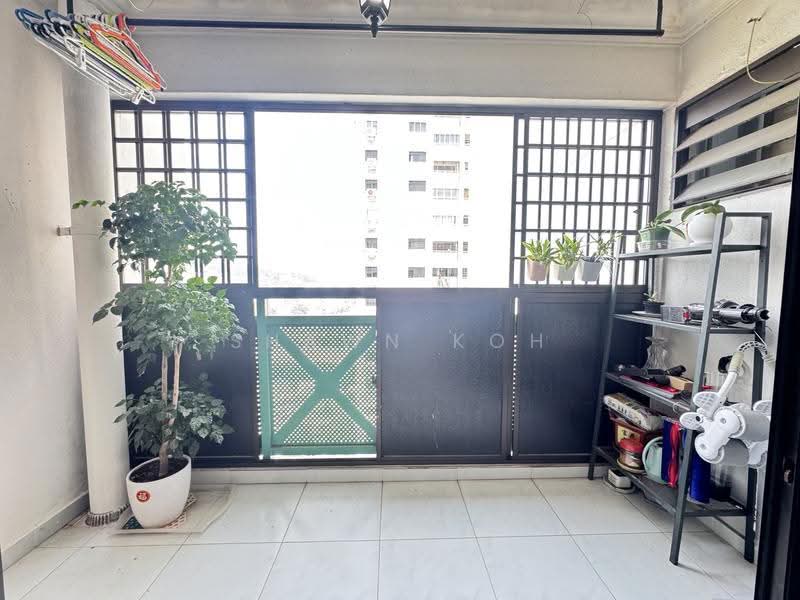 604 Senja Road, 604 Senja Road, Dairy Farm / Bukit Panjang / Choa Chu Kang, 3 Bedrooms, 1,292 sqft, HDB Flat For Sale, by Shawn Koh, 500249879 - Balcony - PropertyGuru.com.sg