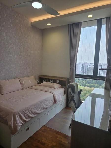 Treasure Crest, 52 Anchorvale Crescent, Hougang / Punggol / Sengkang, 3 Bedrooms, 1,076 sqft, Condominium For Sale, by Yvonne Tan, 500249883 - Common Bedroom - PropertyGuru.com.sg