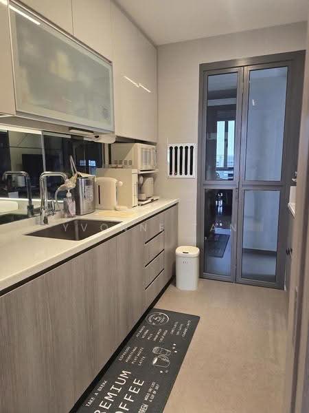 Treasure Crest, 52 Anchorvale Crescent, Hougang / Punggol / Sengkang, 3 Bedrooms, 1,076 sqft, Condominium For Sale, by Yvonne Tan, 500249883 - Kitchen - PropertyGuru.com.sg