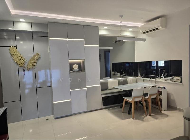 Treasure Crest, 52 Anchorvale Crescent, Hougang / Punggol / Sengkang, 3 Bedrooms, 1,076 sqft, Condominium For Sale, by Yvonne Tan, 500249883 - Dining Area - PropertyGuru.com.sg
