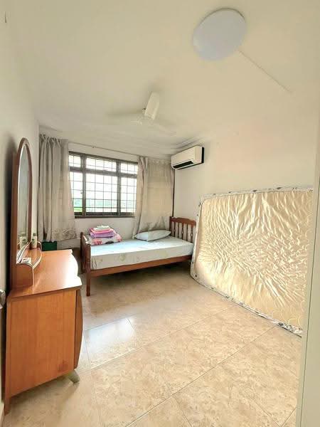 Mins Walk To Serangoon MRT Station! Newly Renovated!, , 3 Bedrooms, 1,237 sqft, HDB Flat For Rent, by Lenny Tan, 500249892 - PropertyGuru.com.sg