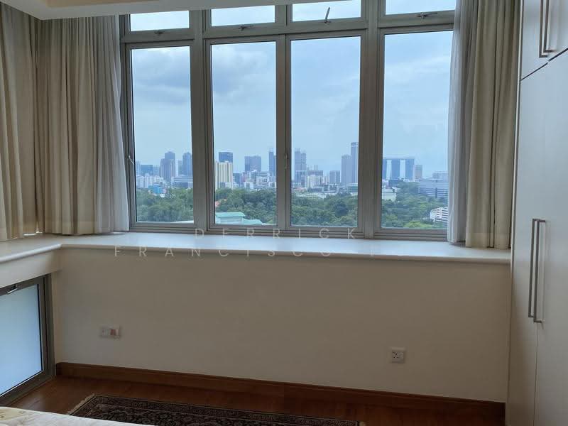 Cairnhill Crest, 2 Cairnhill Circle, Orchard / River Valley, 2 Bedrooms, 1,206 sqft, Condominium For Sale, by Derrick Francisco Poh, 500249895 - PropertyGuru.com.sg