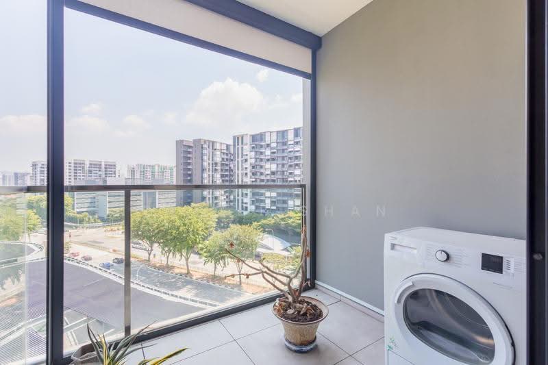 The Woodleigh Residences, 25 Bidadari Park Drive, Macpherson / Potong Pasir, 2 Bedrooms, 592 sqft, Condominium For Sale, by Tay Li Shan, 500249904 - Balcony - PropertyGuru.com.sg