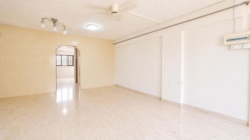 245 Jurong East Street 24, 245 Jurong East Street 24, Boon Lay / Jurong / Tuas, 3 Bedrooms, 1,012 sqft, HDB Flat For Sale, by Geoffrey Lim, 500249924 - Living Room - PropertyGuru.com.sg