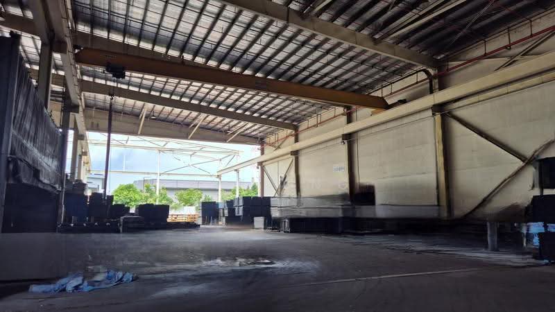 International Rd / Overhead Crane / High Power, International road, Boon Lay / Jurong / Tuas, 46,000 sqft, Factory / Workshop (B2) For Sale, by Eve Ong, 500249926 - Interior - CommercialGuru.com.sg