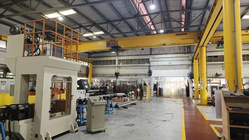 International Rd / Overhead Crane / High Power, International road, Boon Lay / Jurong / Tuas, 46,000 sqft, Factory / Workshop (B2) For Sale, by Eve Ong, 500249926 - Interior - CommercialGuru.com.sg