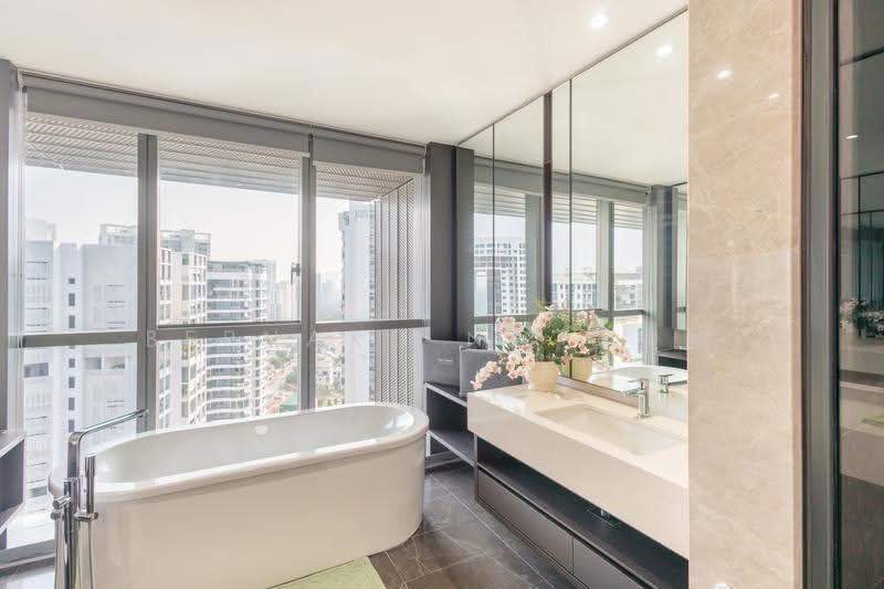 Amber Park, 18 Amber Gardens, East Coast / Marine Parade, 6 Bedrooms, 4,392 sqft, Condominium For Sale, by Bernard Ng 黄俊凯, 500249939 - Bathroom - PropertyGuru.com.sg